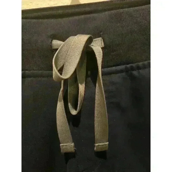 FIGS Women's Zamora Jogger Scrub Pants Navy Blue Size XXS - Picture 7 of 10